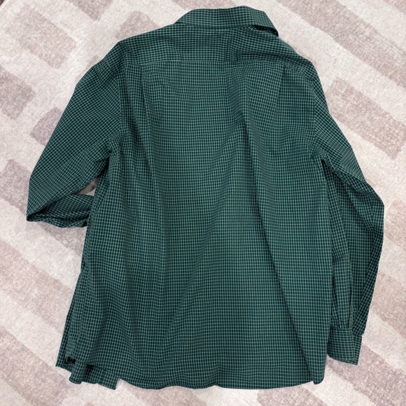 L.L. Bean Men's Dark Green Plaid Button Down Shirt - Picture 3 of 3